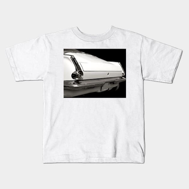 Classic Car Kids T-Shirt by Beate Gube